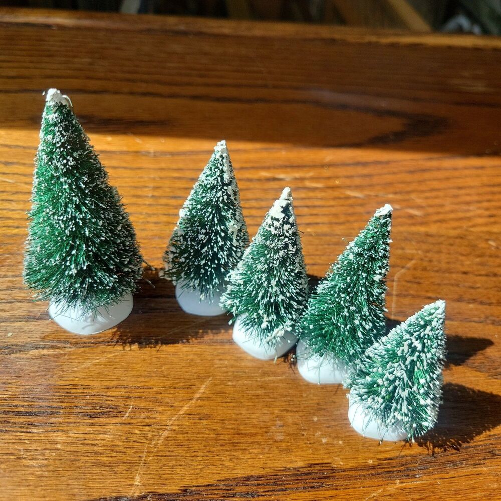 Lot 5 Dept 56 Snowy Sisal Brush Christmas Trees Christmas Village Display Decor
